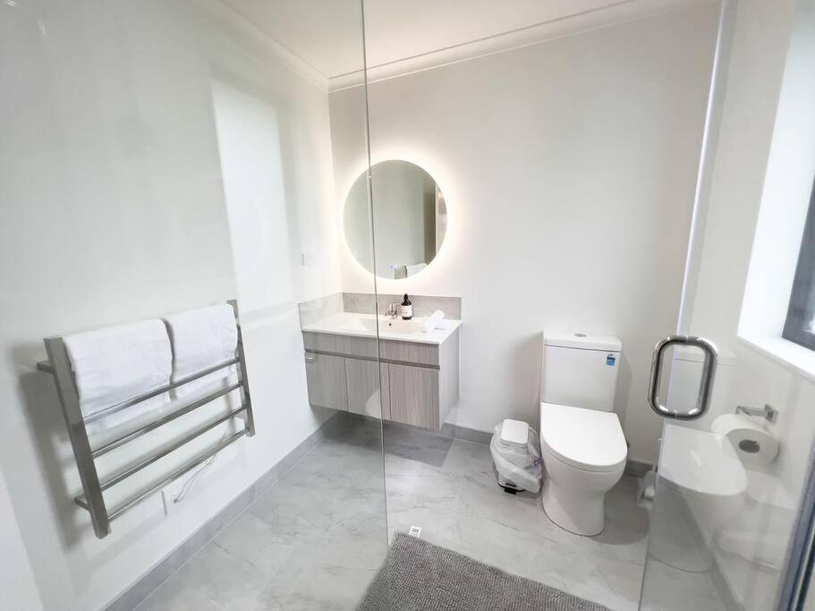 Rotorua Sunshine Brand New 4 Bedroom House Buitenkant foto