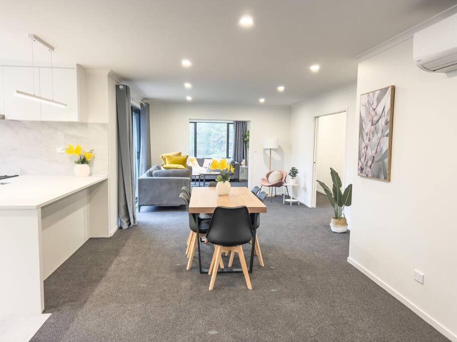 Rotorua Sunshine Brand New 4 Bedroom House Buitenkant foto