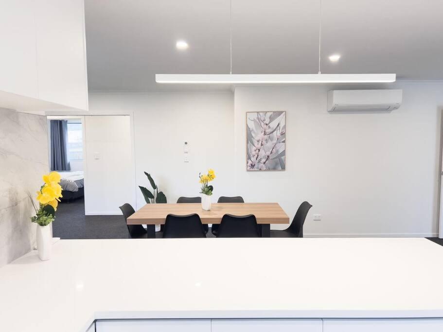 Rotorua Sunshine Brand New 4 Bedroom House Buitenkant foto